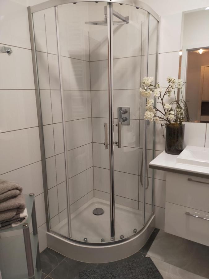Apartament -Sweet Home Любин Экстерьер фото
